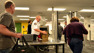 The TSA Is On the Lookout For Electronics That Won't Turn On